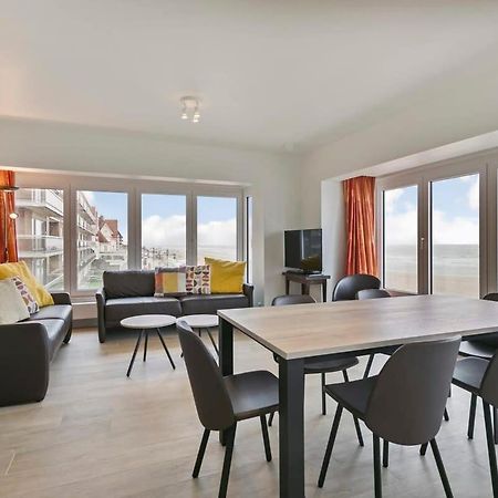 Huswell - Majestic Apartment With Breathtaking Sea View Де Хаан Екстериор снимка