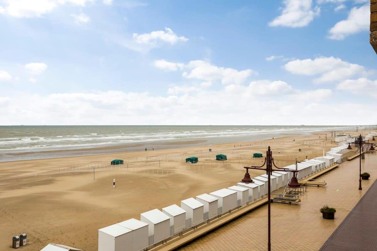 Huswell - Majestic Apartment With Breathtaking Sea View Де Хаан Екстериор снимка